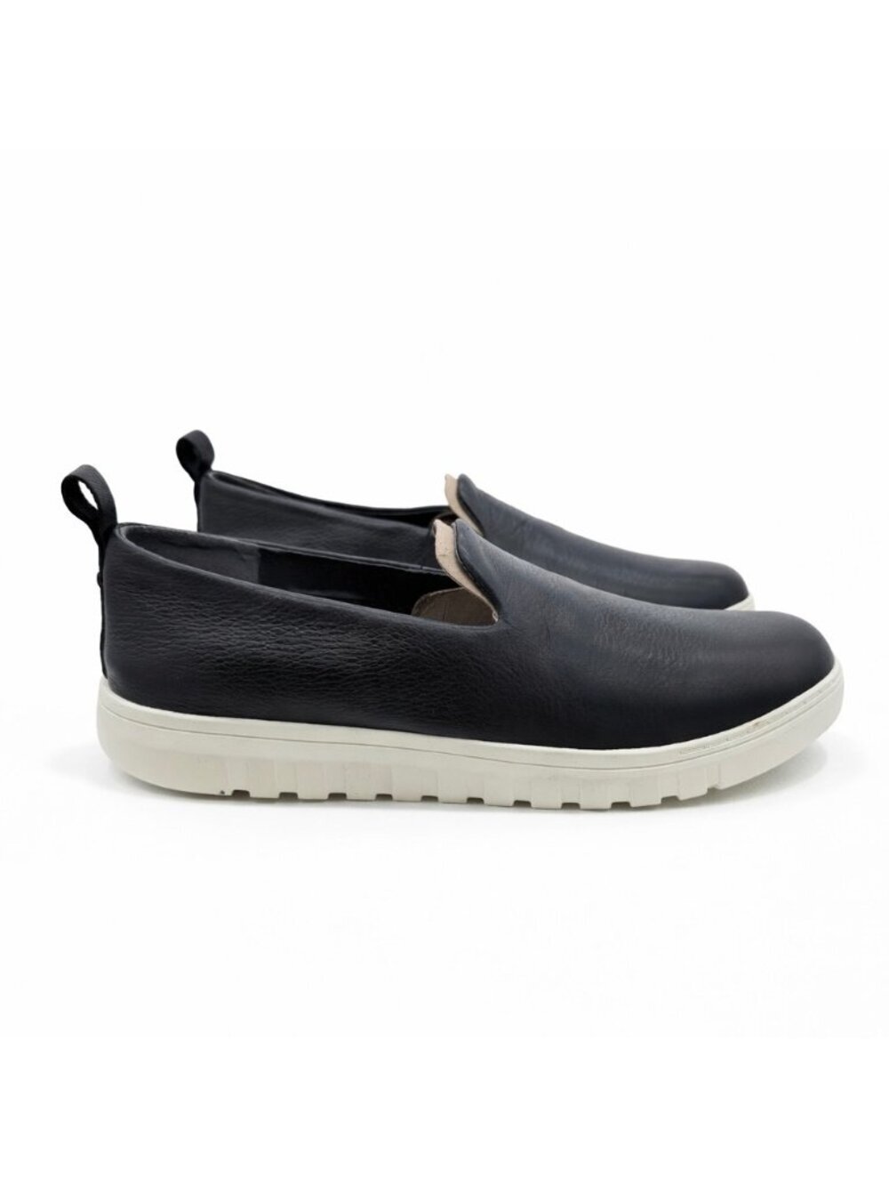 VIONIC Uptown Willa Black Leather Slip On Sneakers Womens 9.5 WIDE Arch Support - Picture 11 of 14